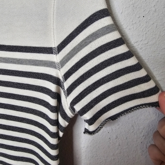 BCBG‎ MaxAzria Womens Mini Sweatshirt Dress XS Draped Back Short Sleeve Striped - Picture 4 of 9